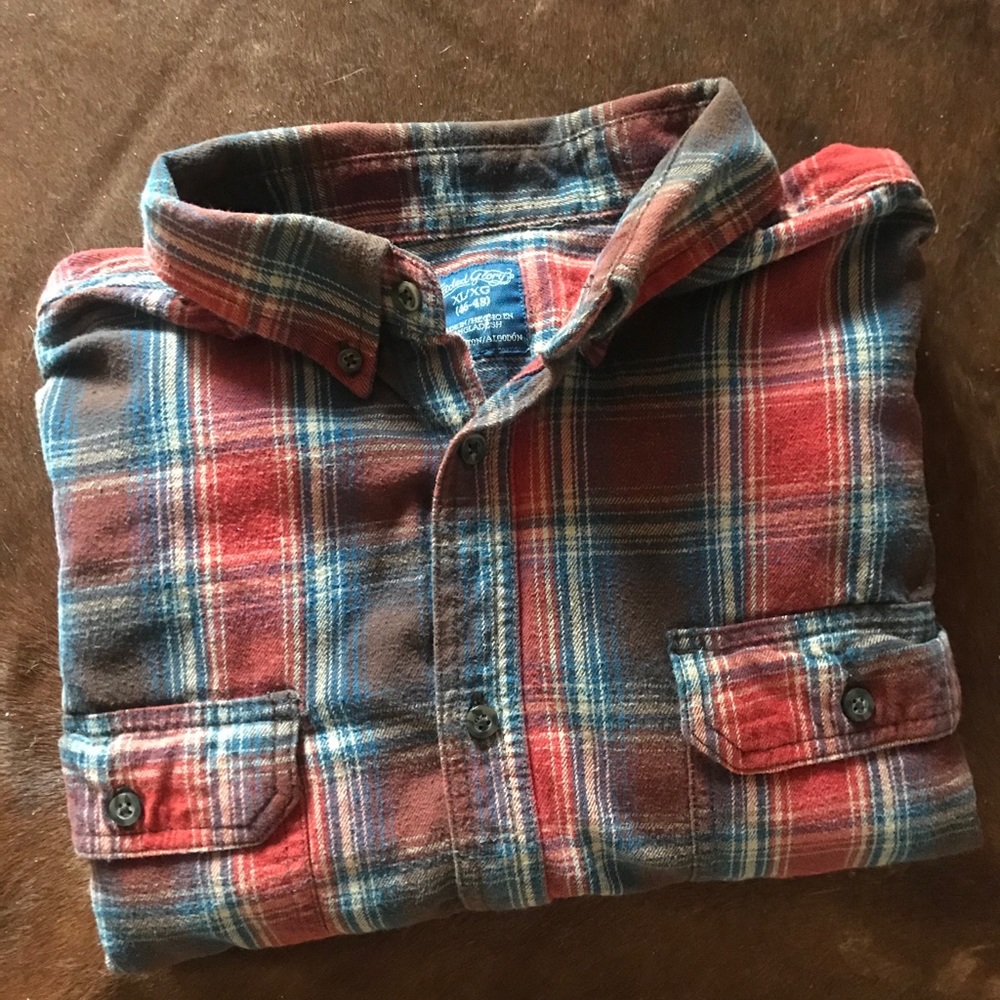 Faded Glory Men’s Plaid Flannel Button Down